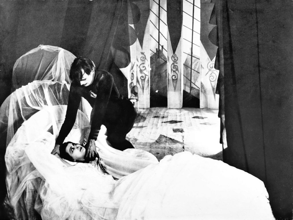 El gabinete del doctor Caligari - Filmfilicos Blog de cine