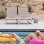 Reseña de la película Palm Springs (2020)
