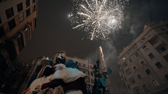 Documental La danza de la pólvora, sobre las Fallas de Valencia 