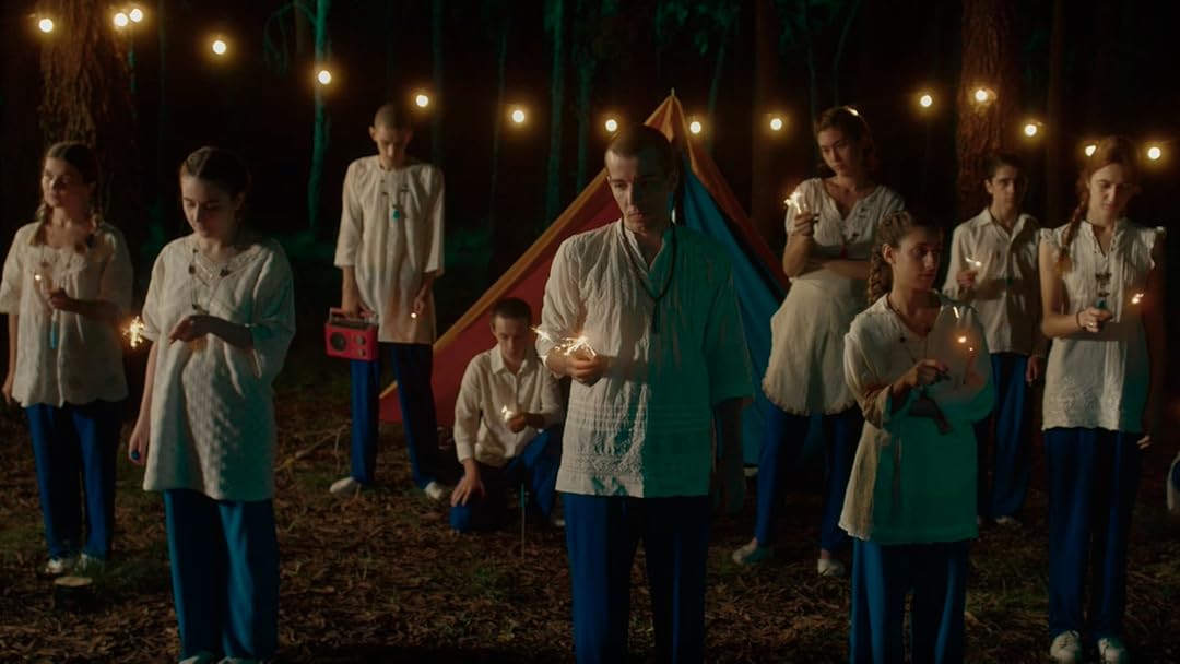 Crítica de la película Algo que pasó en Año Nuevo (2022), Filmfilicos blog de cine