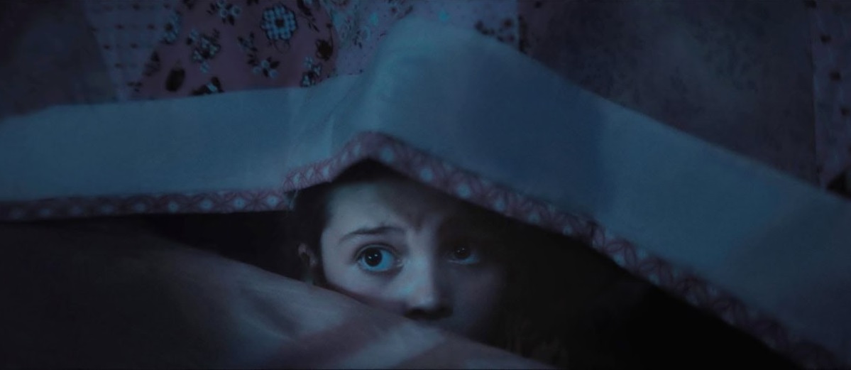 Atrapando a un monstruo (Dust Bunny)